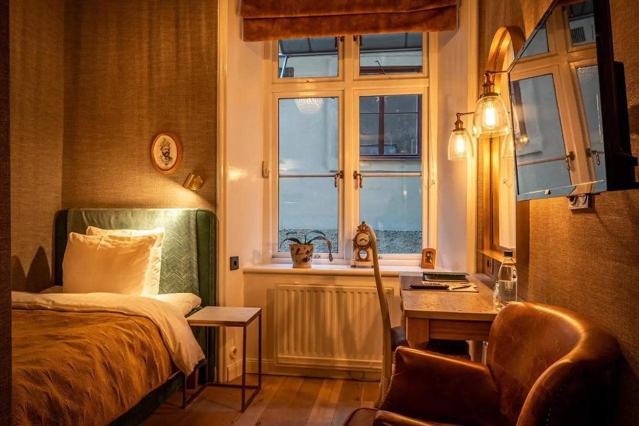 Victory Hotel Stockholm 4*,